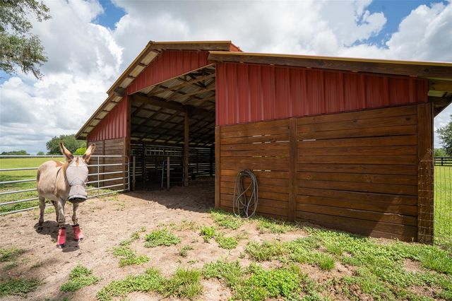 2242 CR 543, Sumterville, FL 33585