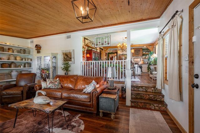 2242 CR 543, Sumterville, FL 33585