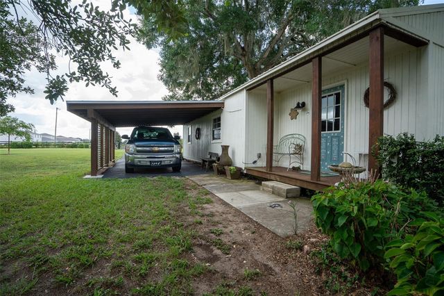 2242 CR 543, Sumterville, FL 33585