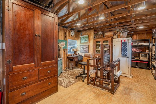 2242 CR 543, Sumterville, FL 33585