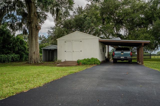 2242 CR 543, Sumterville, FL 33585