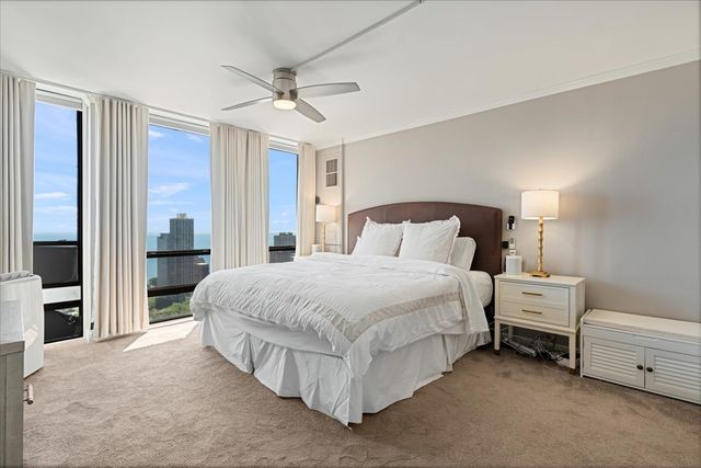 1660 N La Salle Street 4003-05, Chicago, IL 60614