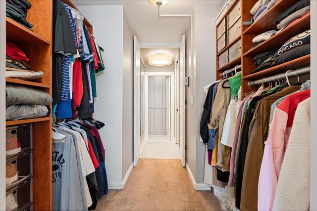 1660 N La Salle Street 4003-05, Chicago, IL 60614