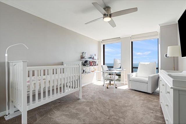 1660 N La Salle Street 4003-05, Chicago, IL 60614