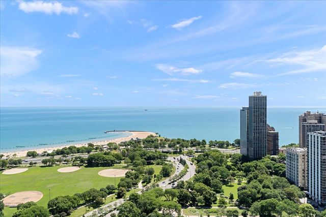 1660 N La Salle Street 4003-05, Chicago, IL 60614