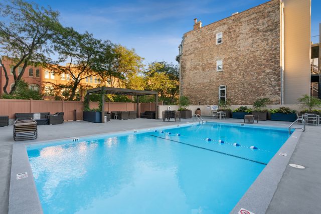 1660 N La Salle Street 4003-05, Chicago, IL 60614