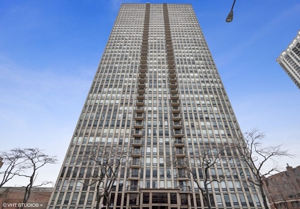 1660 N La Salle Street 4003-05, Chicago, IL 60614
