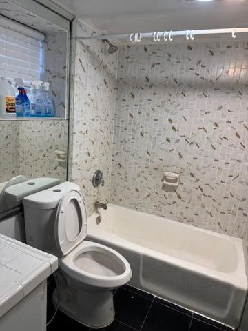 3160 Holiday Springs Boulevard 103-7, Margate, FL 33063