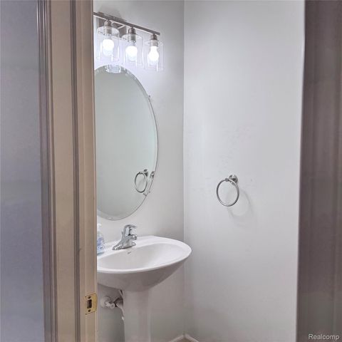 4067 ELIZABETH Avenue 164, Canton Charter Township, MI 48188