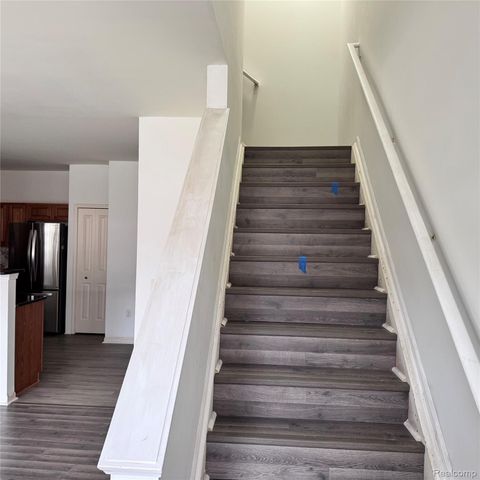 4067 ELIZABETH Avenue 164, Canton Charter Township, MI 48188