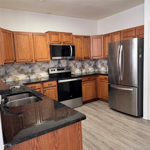 4067 ELIZABETH Avenue 164, Canton Charter Township, MI 48188