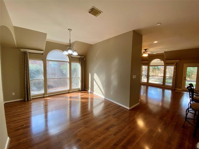 1314 Big Pines, Tomball, TX 77375