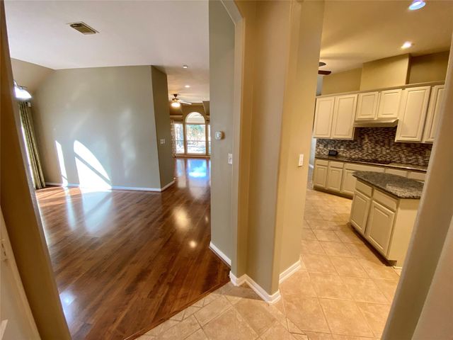 1314 Big Pines, Tomball, TX 77375
