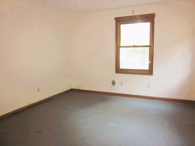 163 FOX CHASE DR, Collinsville, VA 24078