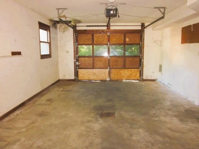 163 FOX CHASE DR, Collinsville, VA 24078