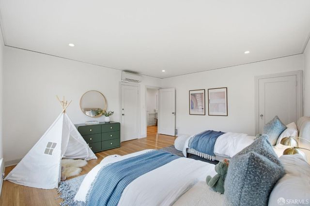 214 Santa Clara Avenue, San Francisco, CA 94127