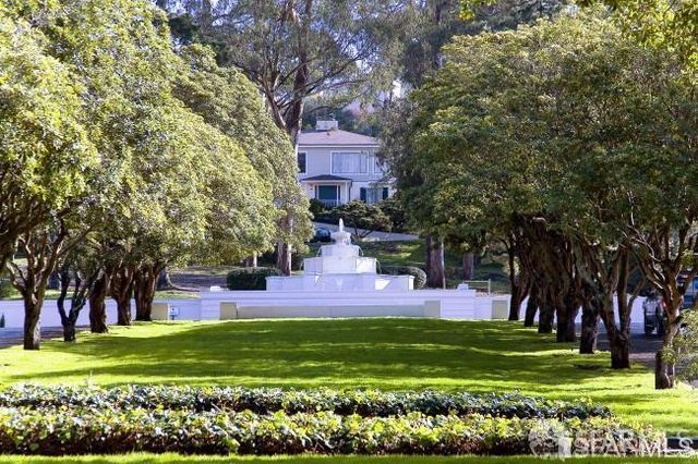 214 Santa Clara Avenue, San Francisco, CA 94127