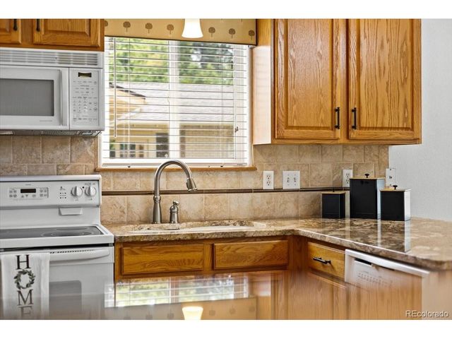 1075 Yank St, Golden, CO 80401