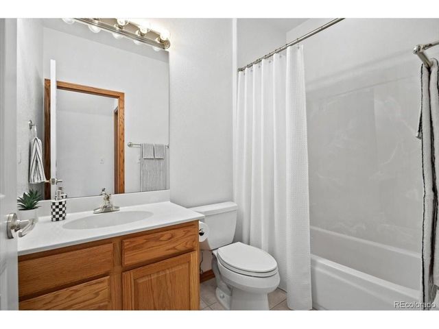 1075 Yank St, Golden, CO 80401