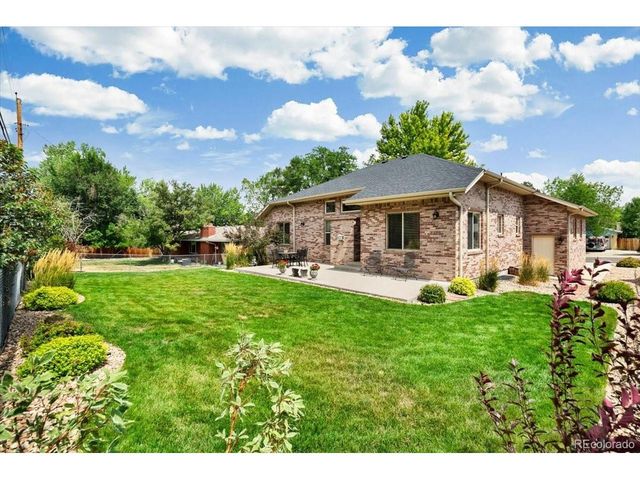 1075 Yank St, Golden, CO 80401