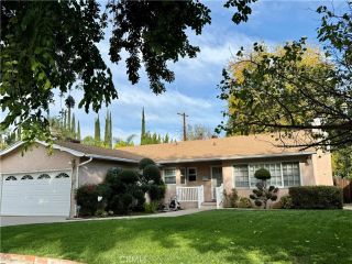 22329 Kittridge, Woodland Hills, CA 91303
