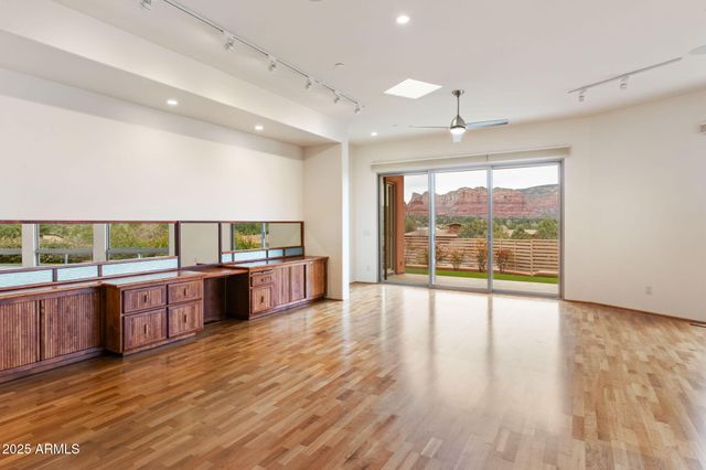 40 EASTERN Vista S, Sedona, AZ 86351