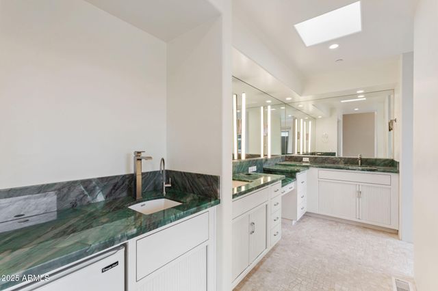 40 EASTERN Vista S, Sedona, AZ 86351