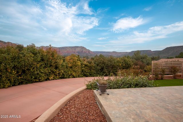 40 EASTERN Vista S, Sedona, AZ 86351