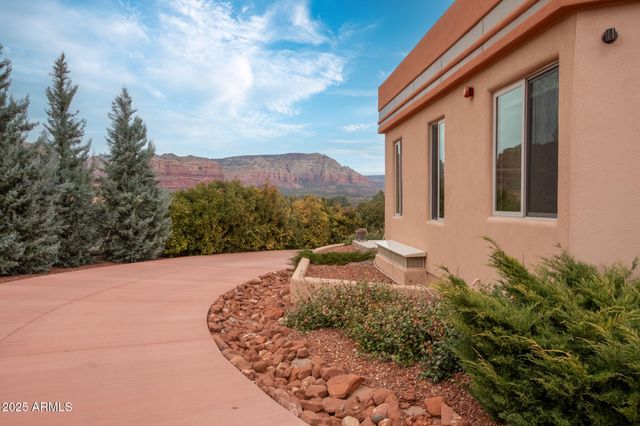 40 EASTERN Vista S, Sedona, AZ 86351
