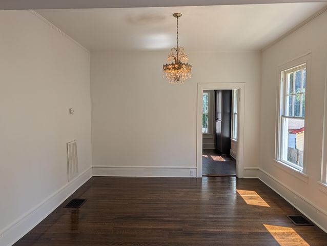 2013 Vine Street, Chattanooga, TN 37404