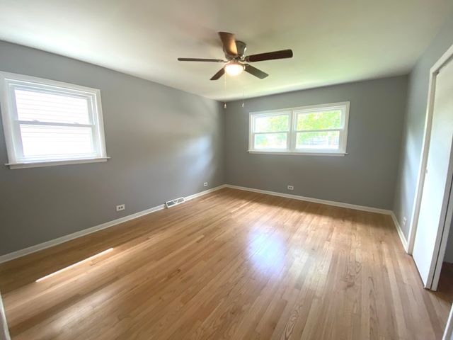 426 E Berteau Avenue, Elmhurst, IL 60126