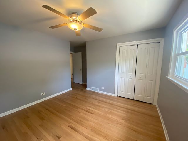 426 E Berteau Avenue, Elmhurst, IL 60126