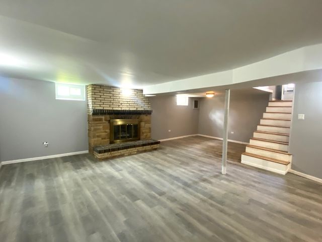 426 E Berteau Avenue, Elmhurst, IL 60126