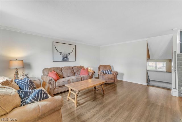 6048 Rosebelle Avenue, North Ridgeville, OH 44039