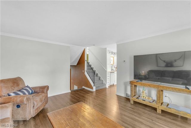 6048 Rosebelle Avenue, North Ridgeville, OH 44039