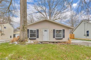 6048 Rosebelle Avenue, North Ridgeville, OH 44039