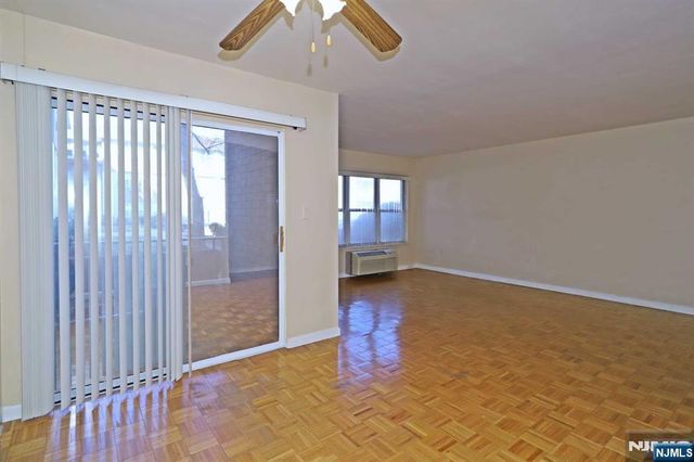 1111 River Road B2, Edgewater, NJ 07020