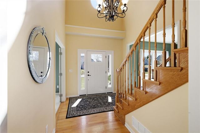 30602 W 84th Circle, De Soto, KS 66018