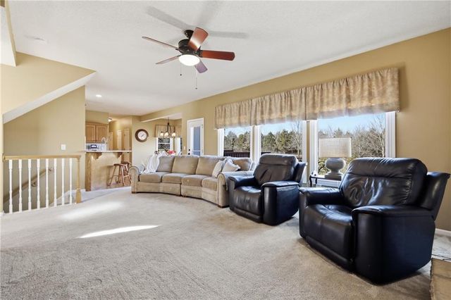 30602 W 84th Circle, De Soto, KS 66018