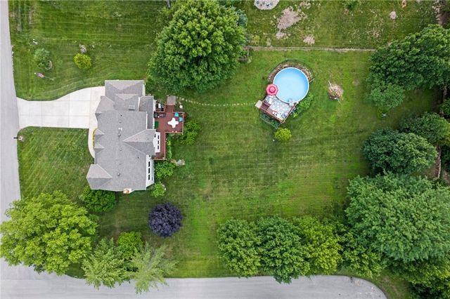 30602 W 84th Circle, De Soto, KS 66018