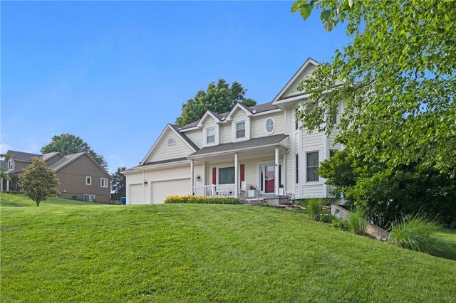 30602 W 84th Circle, De Soto, KS 66018