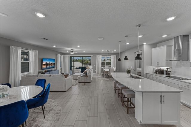 7430 POOL COMPASS LOOP, Wesley Chapel, FL 33545