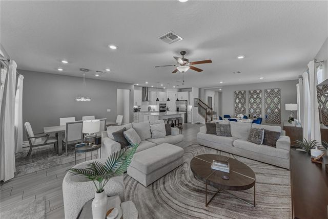 7430 POOL COMPASS LOOP, Wesley Chapel, FL 33545