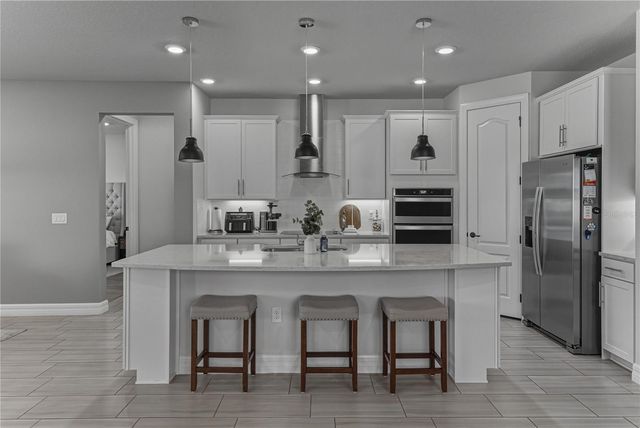 7430 POOL COMPASS LOOP, Wesley Chapel, FL 33545