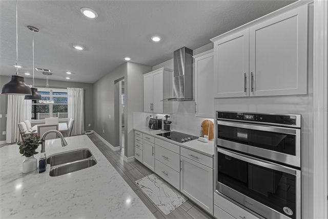 7430 POOL COMPASS LOOP, Wesley Chapel, FL 33545