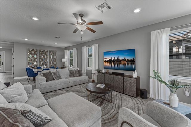 7430 POOL COMPASS LOOP, Wesley Chapel, FL 33545