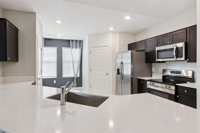 101 KAYAK AVENUE, Haines City, FL 33844