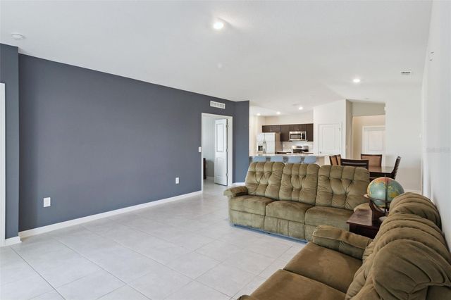 101 KAYAK AVENUE, Haines City, FL 33844