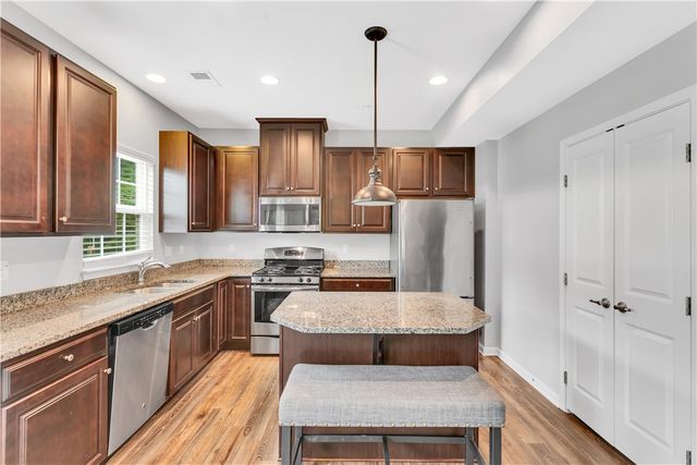 1503 Pointe View Dr, Adams Twp, PA 16046