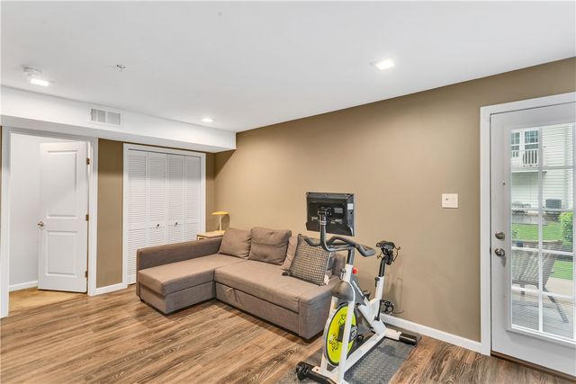 1503 Pointe View Dr, Adams Twp, PA 16046
